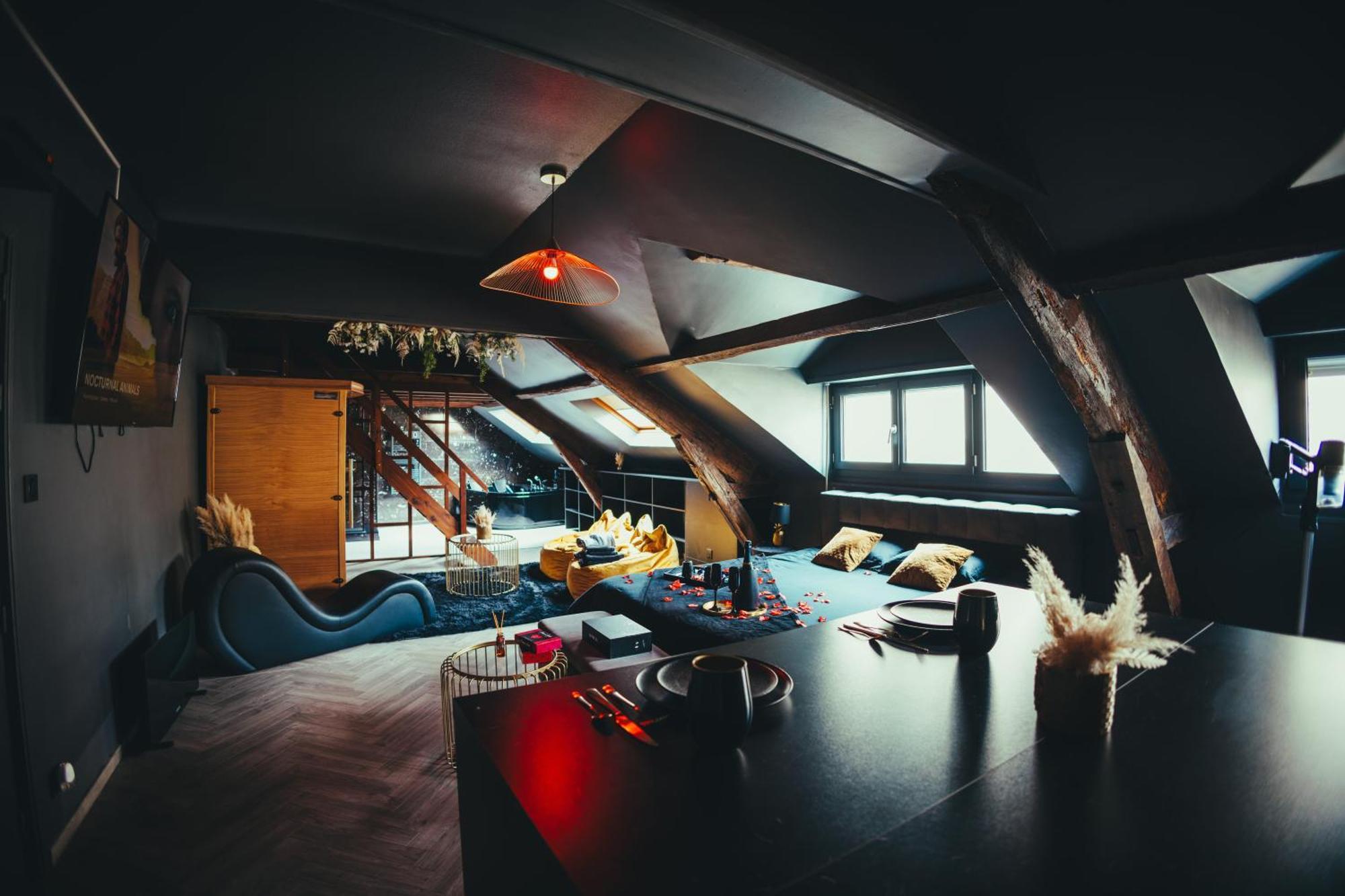 La Marble Room - Suite Balneo & Sauna Angers Exterior foto